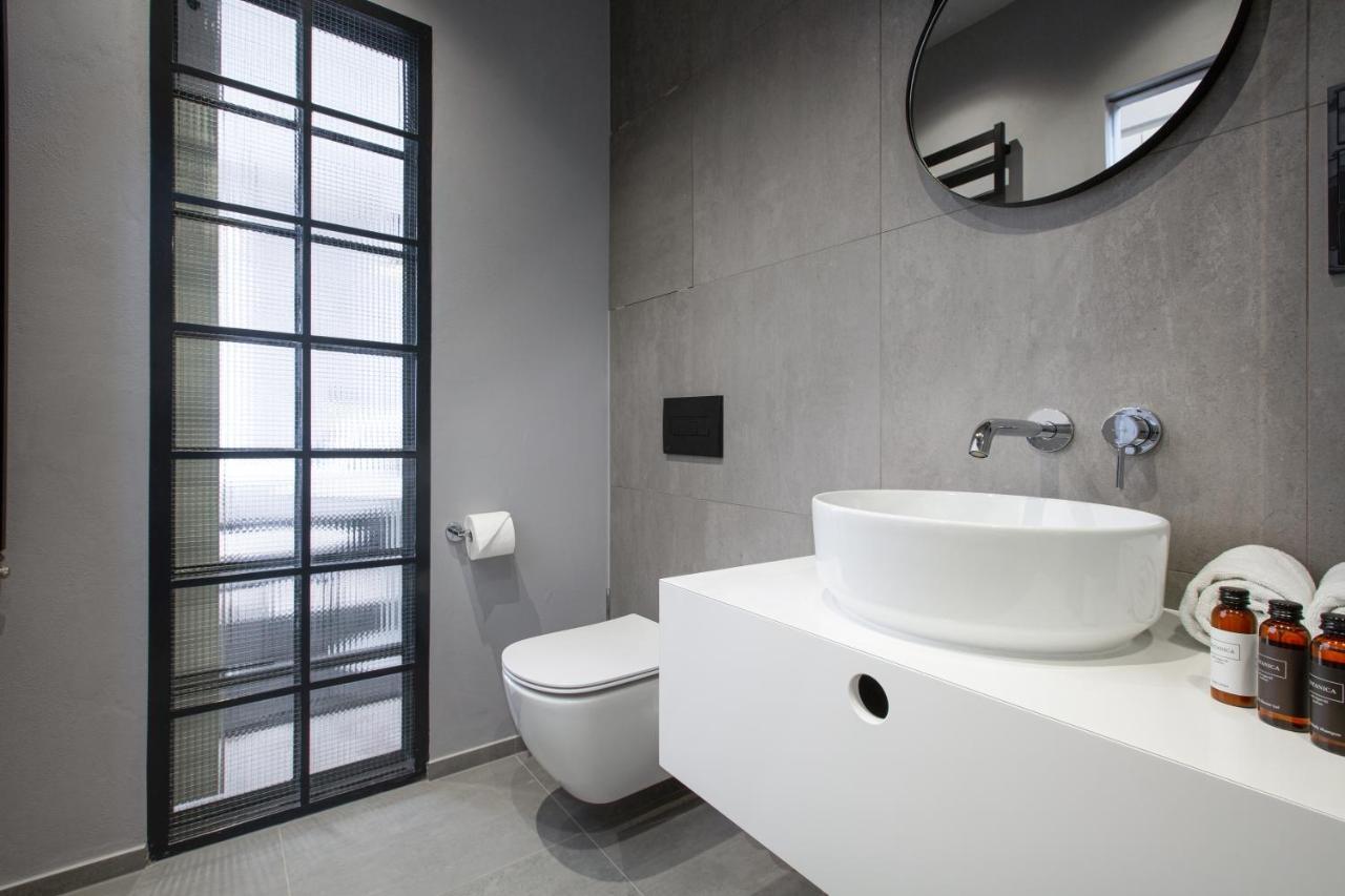 Studio,1101718077:JPEG